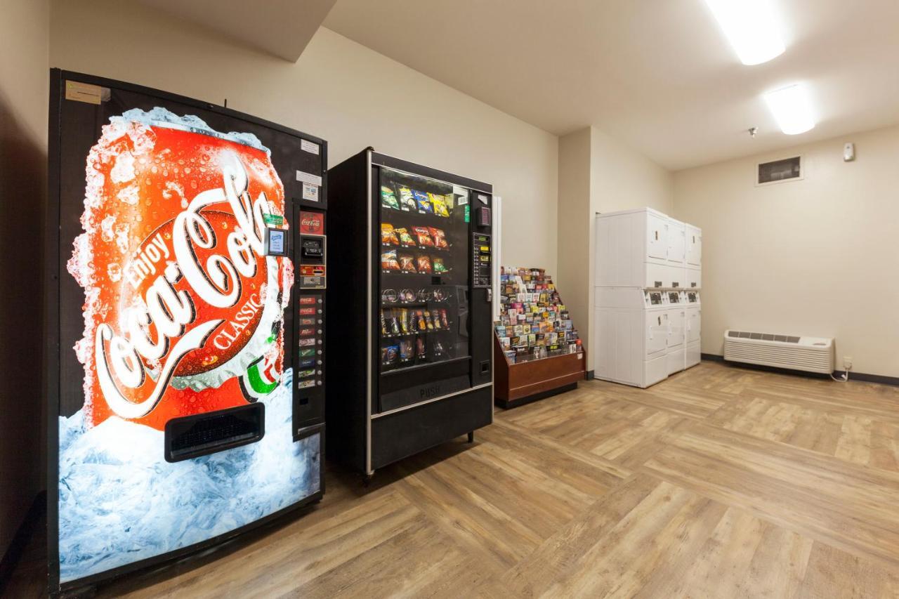 Extended Stay America Suites - Washington, Dc - Alexandria - Landmark Екстериор снимка