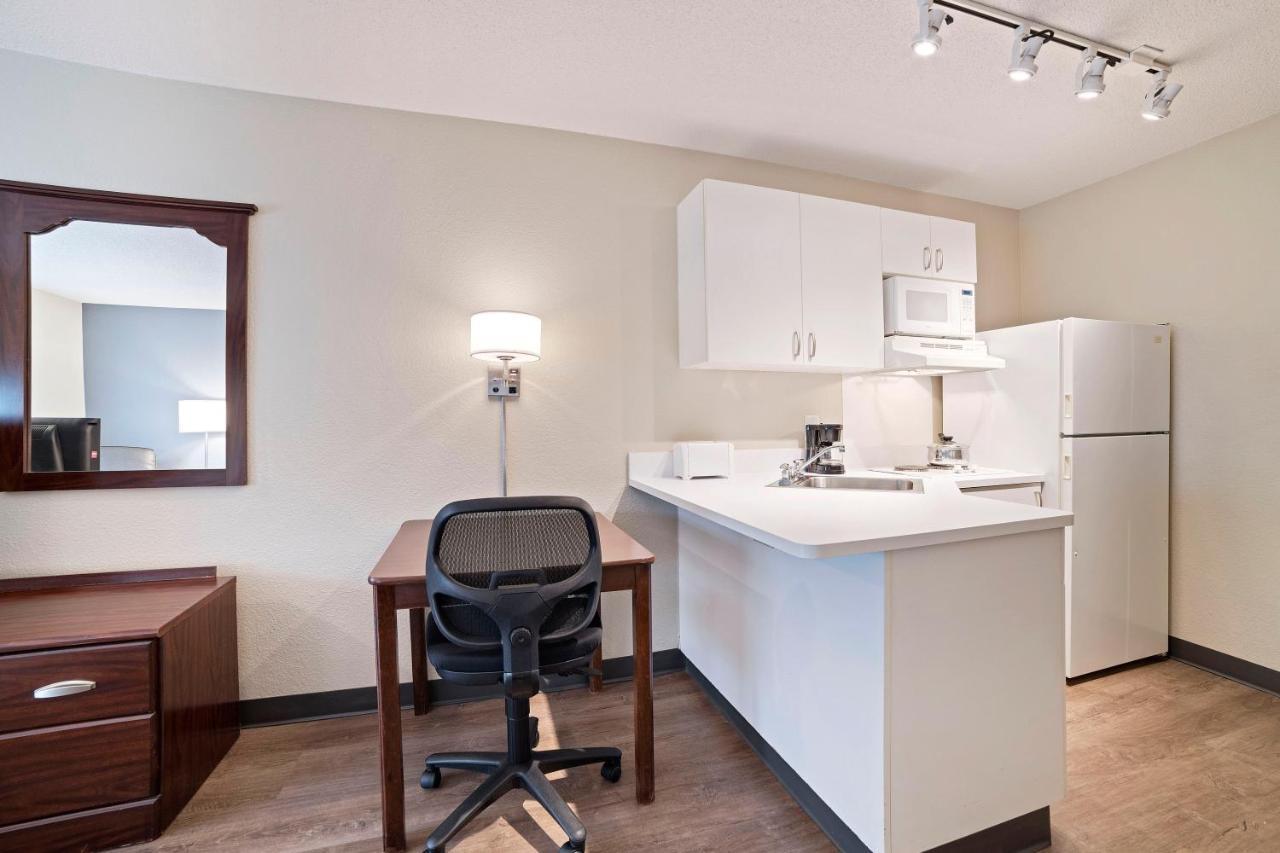 Extended Stay America Suites - Washington, Dc - Alexandria - Landmark Екстериор снимка