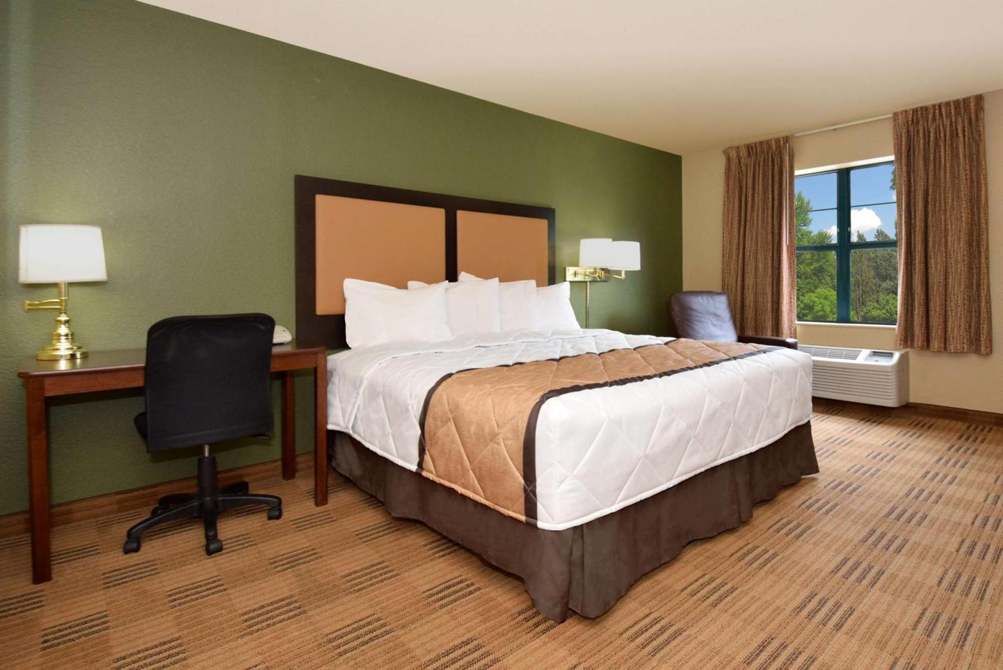 Extended Stay America Suites - Washington, Dc - Alexandria - Landmark Екстериор снимка