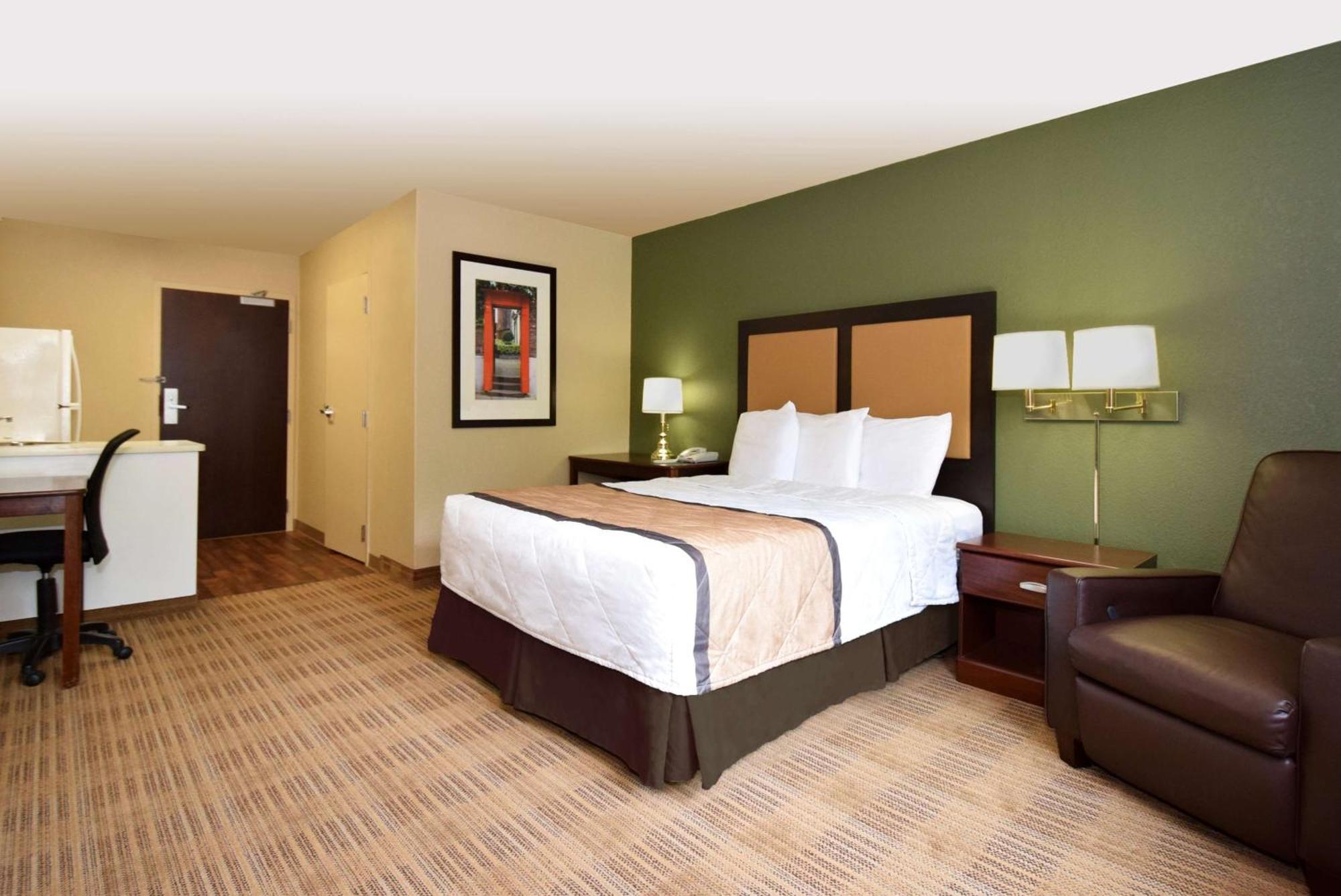 Extended Stay America Suites - Washington, Dc - Alexandria - Landmark Екстериор снимка