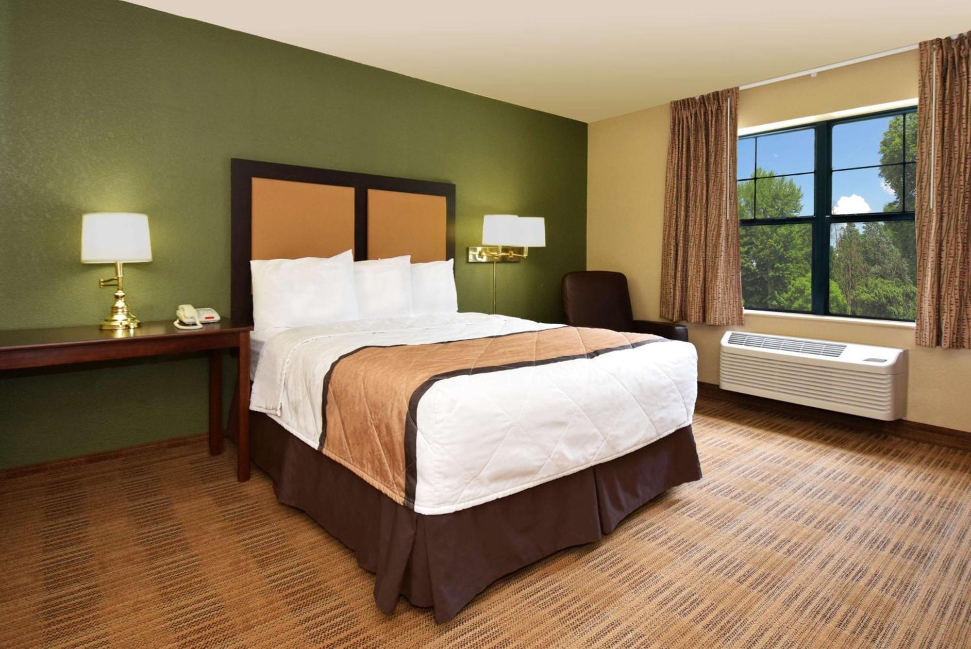 Extended Stay America Suites - Washington, Dc - Alexandria - Landmark Екстериор снимка